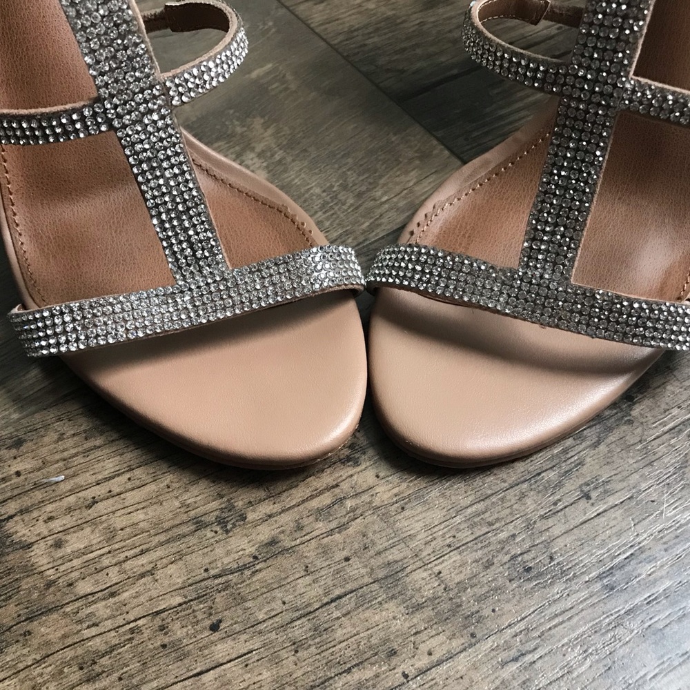 Steve Madden RECCA in Nude - Picture 7 of 9
